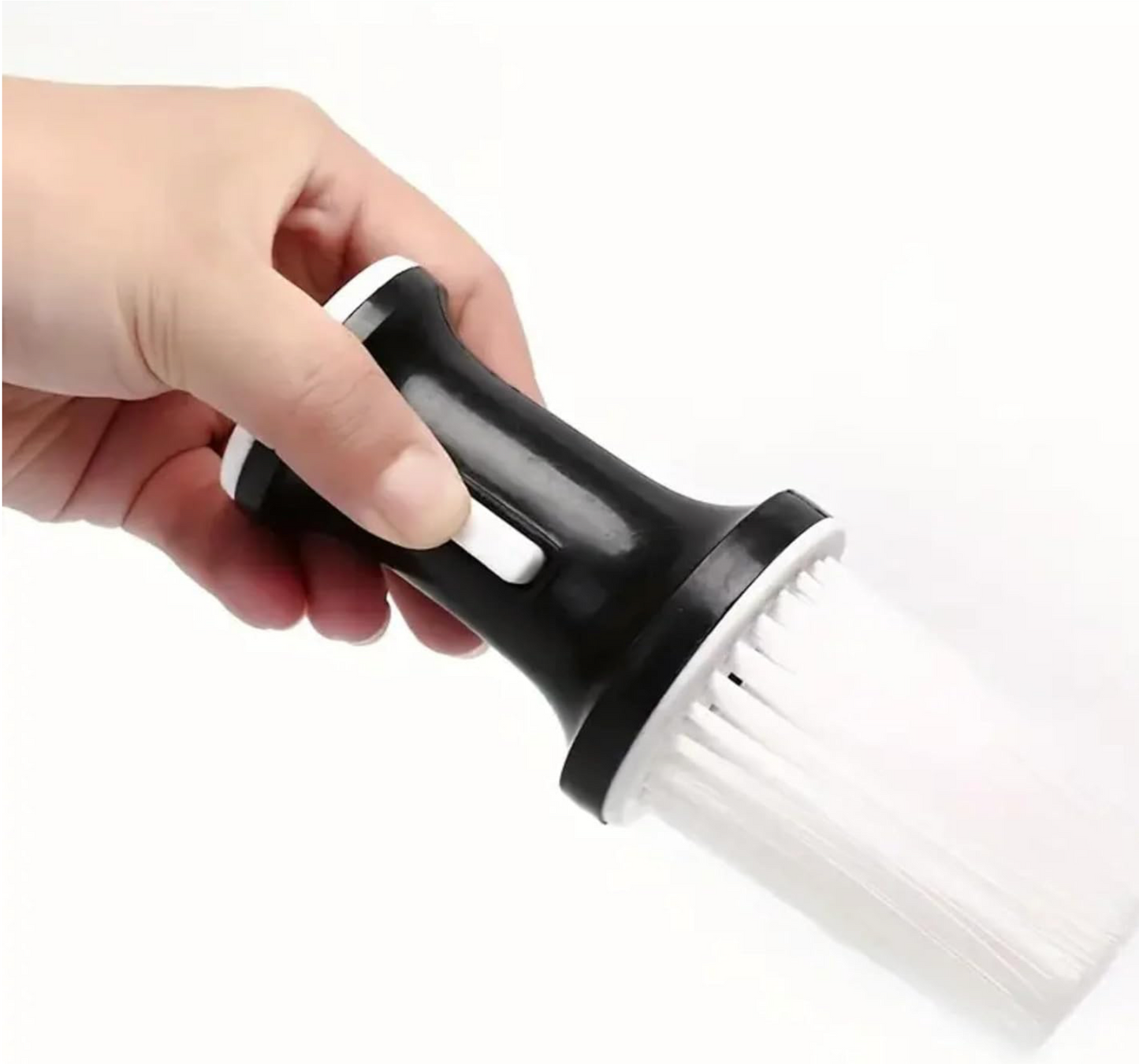 Talcum Powder Brush for Barber,Neck Duster Brush - Extra Soft Cleaning Brush - Professional Neck Brush for Barbers and Stylists, Cleaning Your Neck,Barber,Salon, Hairdressing (Black) B